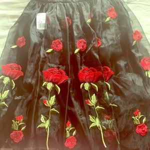 Beautiful midi skirt brand new with tags sz 0X